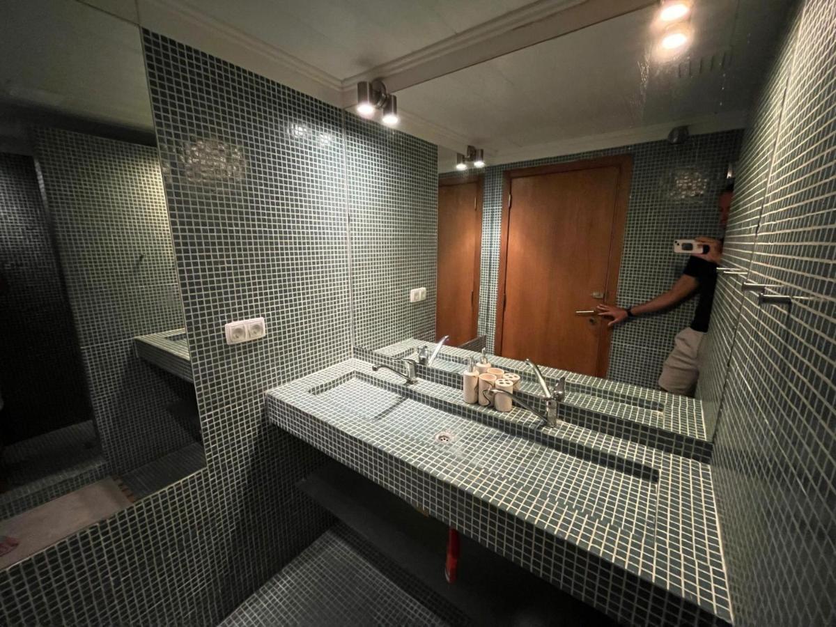 Amazigh Guincho Hostel & Suites 卡斯凯什 外观 照片